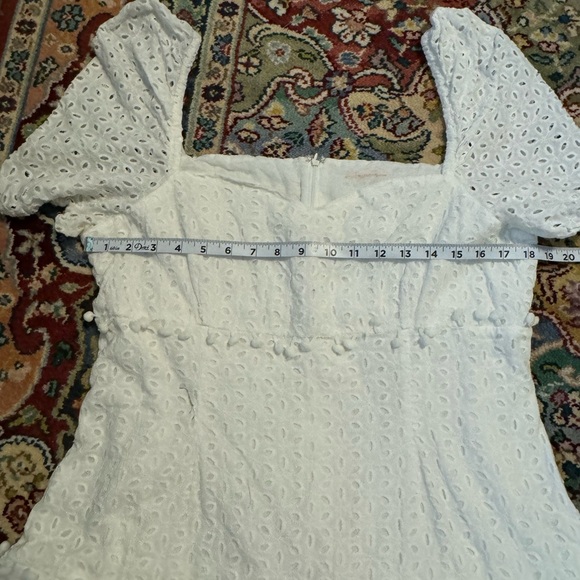 Showpo . White Eyelet Sweetheart Neckline Women’s 12 Mini Dress Ruffle - Picture 7 of 10